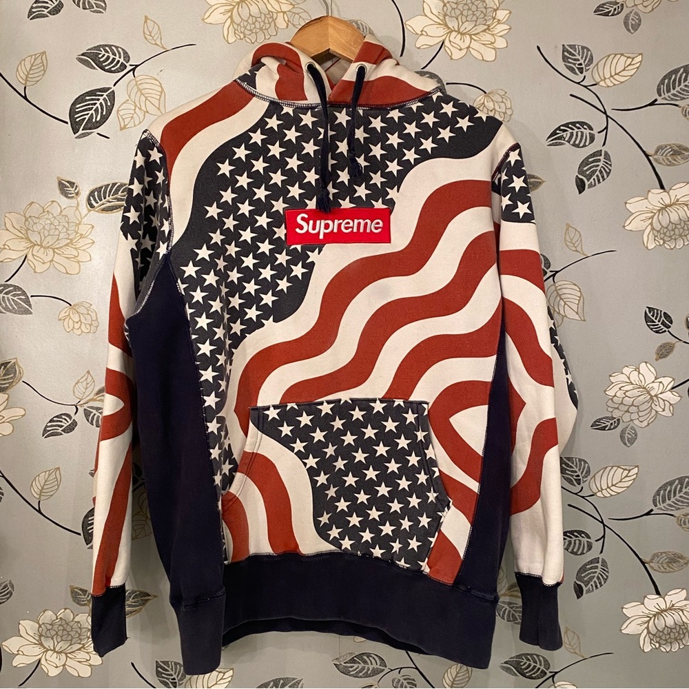 Supreme “American Flag” Box Logo Pullover Hoodie